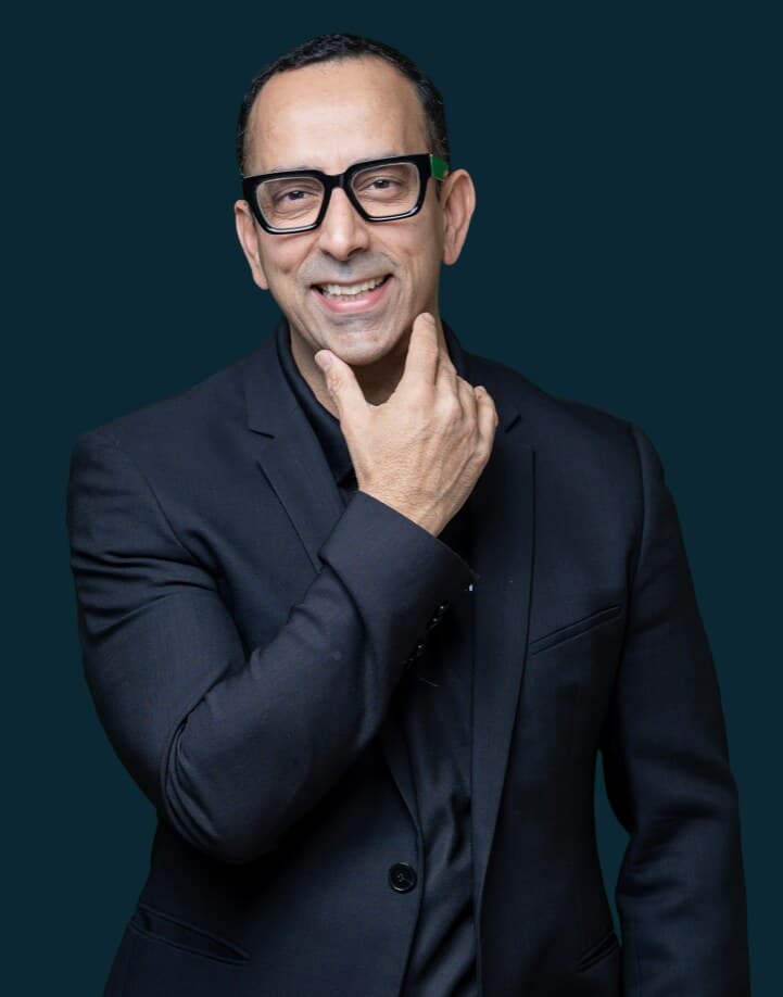 Ian Khan